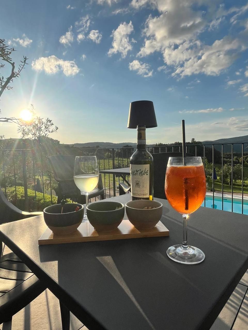 Antico Borgo Il Cardino Bed & Breakfast San Gimignano Exterior photo