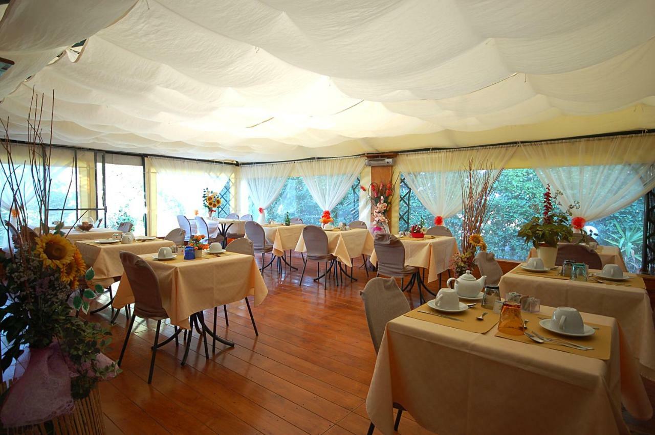 Antico Borgo Il Cardino Bed & Breakfast San Gimignano Exterior photo